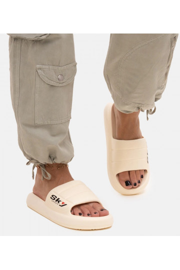 Chinelo de espuma bege Ciarsa 2
