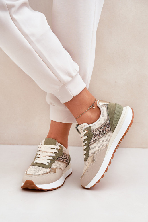 tênis Feminino e escritos com uma plataforma cor verde Davinara