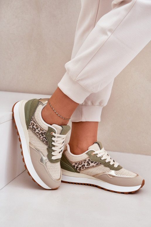 tênis Feminino e escritos com uma plataforma cor verde Davinara