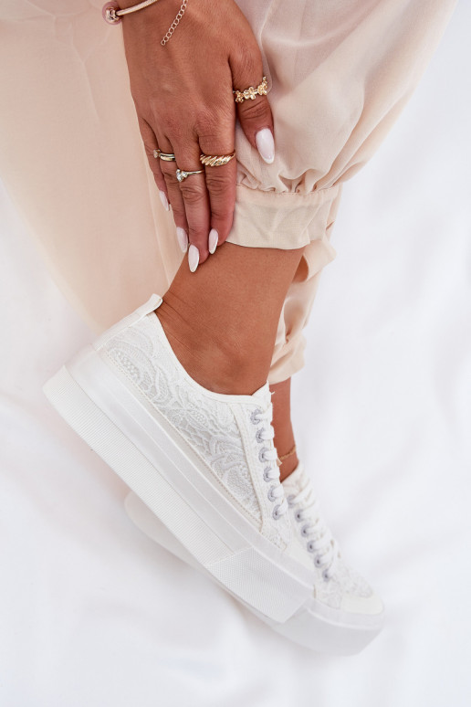 com motivos de renda Sapatos de lazer Big Star RR274747 cor branca com motivos de renda Sapatos de lazer Big Star RR274747 cor branca