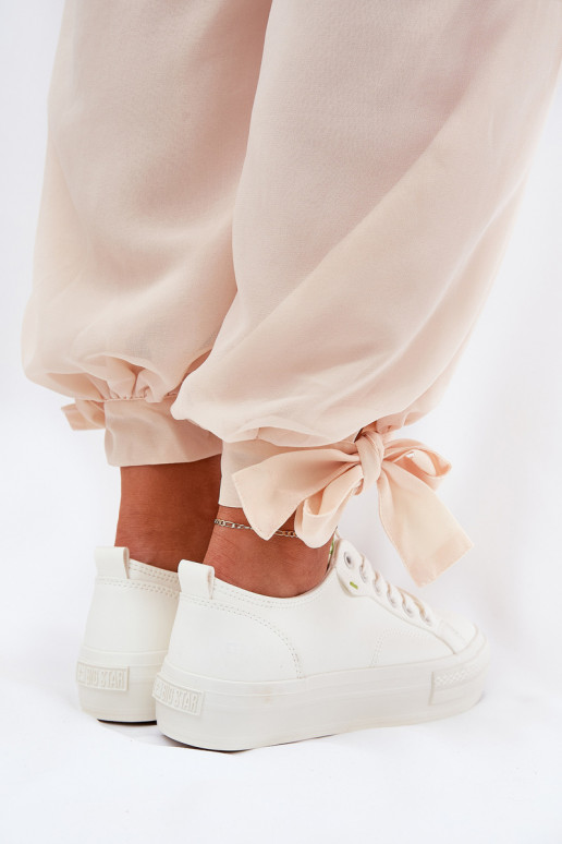 Sapatos de lazer com uma plataforma de couro ecológico Big Star RR274A295 cor branca Sapatos de lazer com uma plataforma de couro ecológico Big Star RR274A295 cor branca