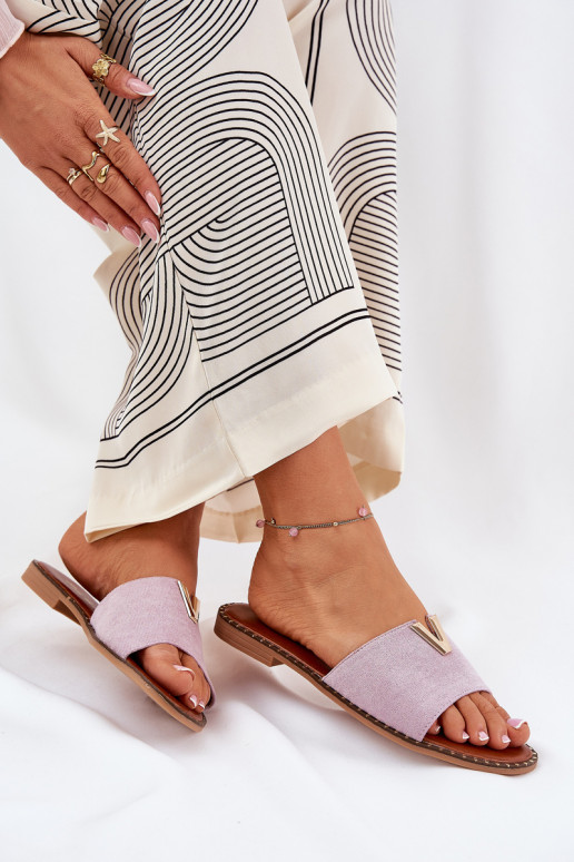 Chinelos femininos com salto largo Com decoraçõesi Detalami Cor violeta Saliena