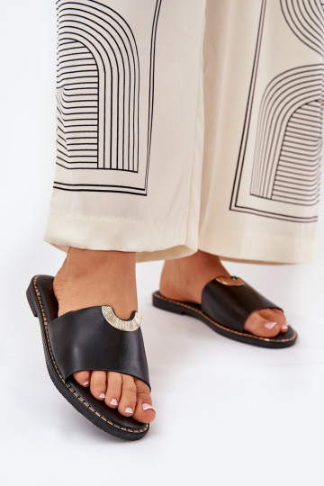 Chinelos femininos Eko Pele Com decoraçõesi Detalami cor preta Mevith