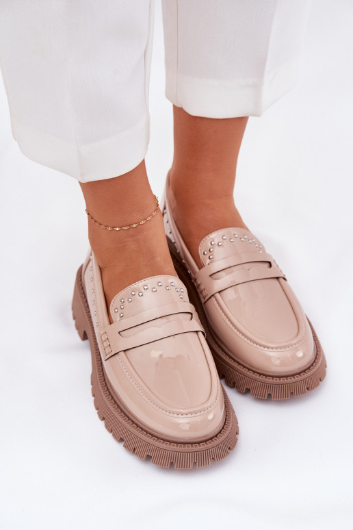 mocassins femininos com efeito verniz Com decoração bege Habilitadollae