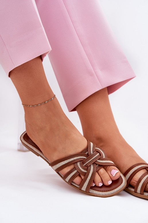 Chinelos Apartamento feminino Z Przeplatającymi Się Paskami cor marrom Acimine