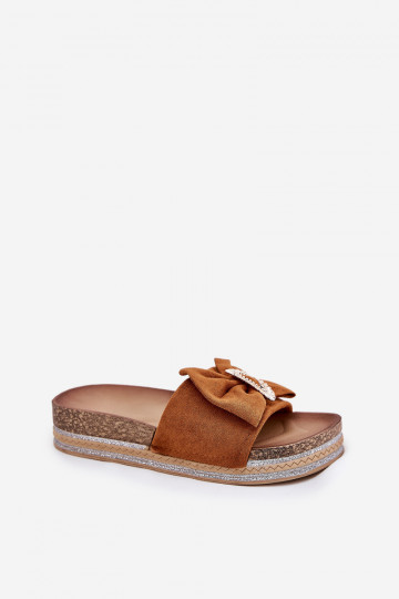 Chinelos femininos com uma plataforma com fitas I Ozdobną Broszką cor marrom Lenela 2