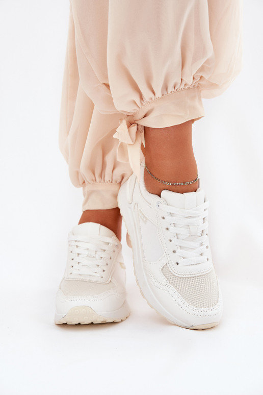 tênis Feminino cor branca Laaksona