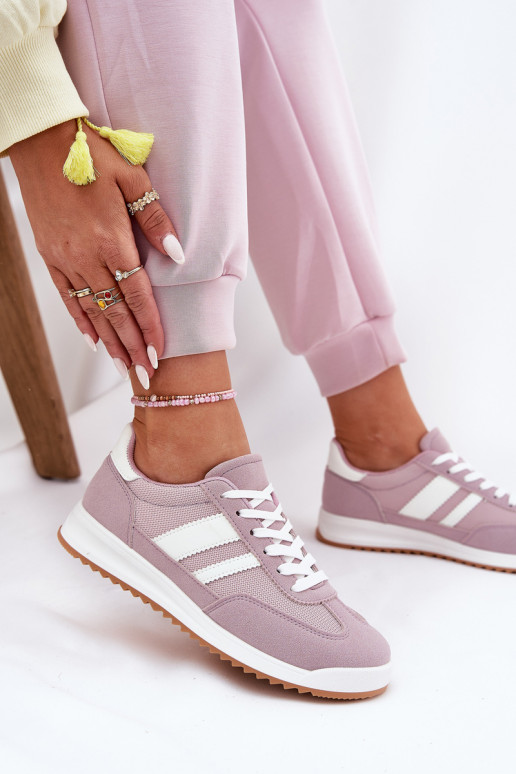 À modalo de tênis Feminino Z de camurça ecológicau Cor violeta Tem que serrinils