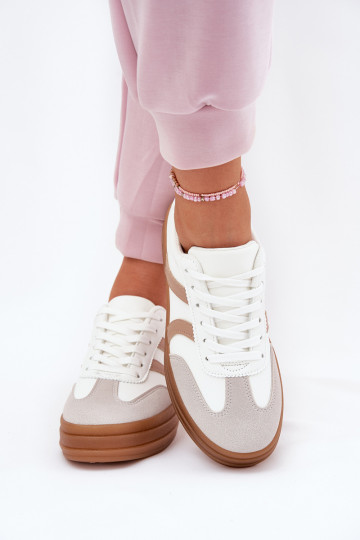 À modalo de tênis Feminino com uma plataforma cor branca Tolianna 2