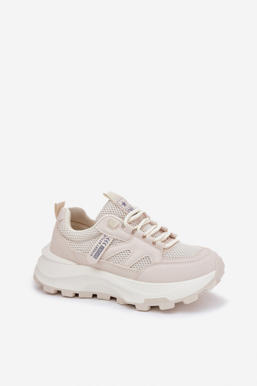 tênis À modalo de tênis Feminino Em uma sola grossa bege Prononice tênis À modalo de tênis Feminino Em uma sola grossa bege Prononice