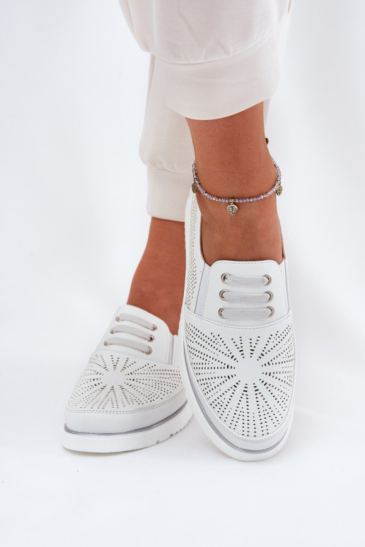 sapato Feminino Um modelo atraente com elementos abertos cor branca Azethia sapato Feminino Um modelo atraente com elementos abertos cor branca Azethia