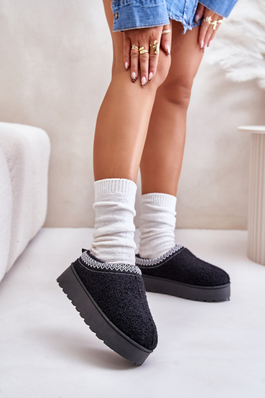 Botas de neve femininas pretas com... Botas de neve femininas pretas com...