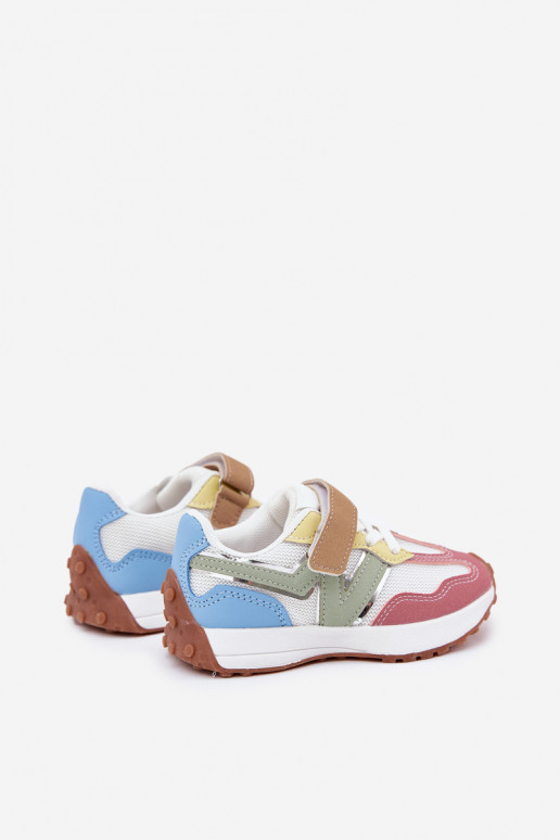 À modalo de tênis Infantil com fixadores adesivos Cores diferentes Tezzu À modalo de tênis Infantil com fixadores adesivos Cores diferentes Tezzu