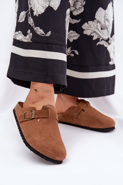 chinelos de camurça Tamancos Feminino com fivelas Big Star RR274A387 cor marrom