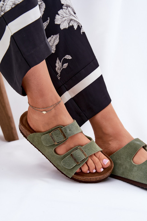 Chinelos femininos de camurça com fivelas Big Star RR274A393 cor verde