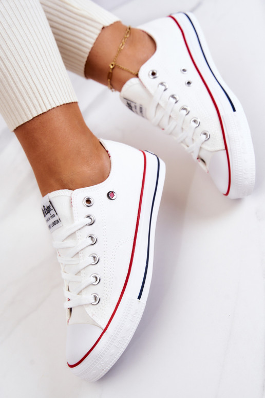 Sapatos femininos Lee Cooper LCEM-22-31-0875L cor branca Sapatos femininos Lee Cooper LCEM-22-31-0875L cor branca