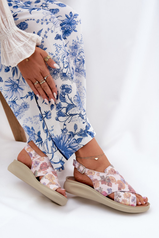 Sandálias femininas de couro ecológico com flores Cores diferentes Tosmelia Sandálias femininas de couro ecológico com flores Cores diferentes Tosmelia