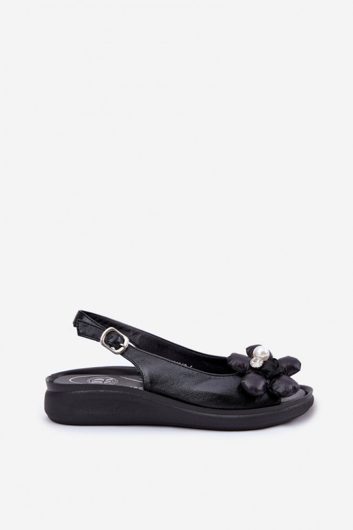 Sandálias femininas Com decorações com floresem cor preta Divonne Sandálias femininas Com decorações com floresem cor preta Divonne