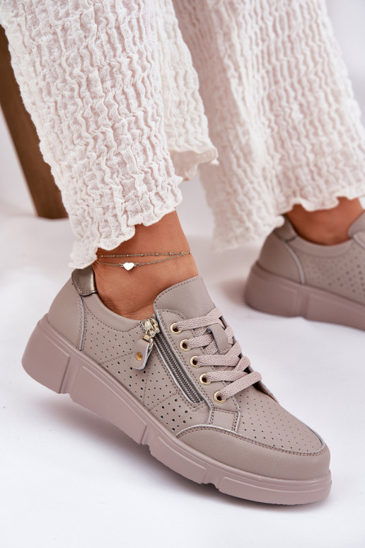 Pele tênis À modalo de tênis com uma plataforma com zíperes Vinceza 88019 bege Pele tênis À modalo de tênis com uma plataforma com zíperes Vinceza 88019 bege