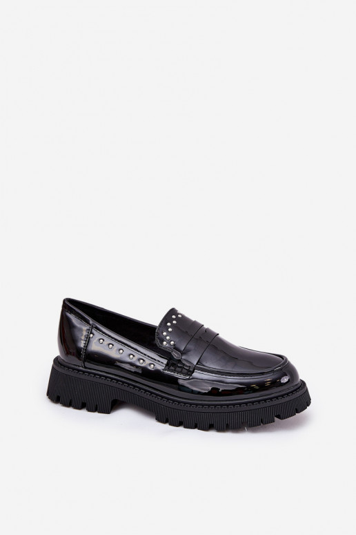 mocassim feminino com efeito laqueado e decoração na cor preto Įjungtallae