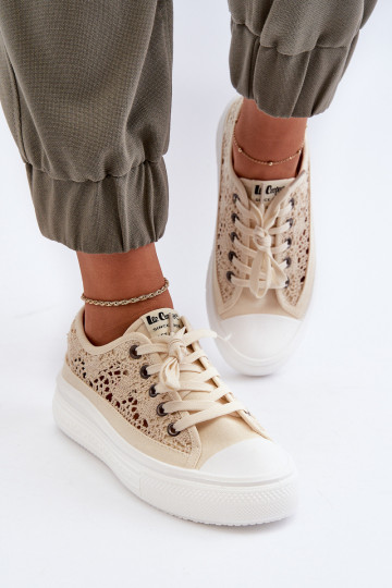 com motivos de renda Sapatos de lazer Lee Cooper LCEM-23-44-1620 bege