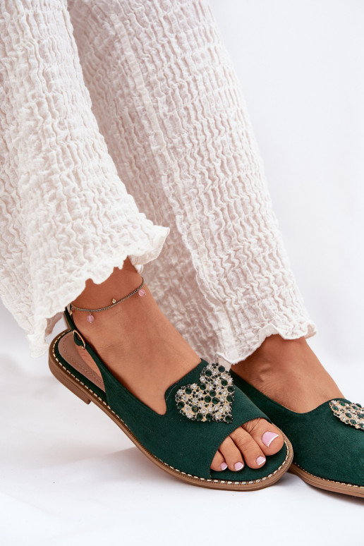 Sandálias femininas Com decorações com coraçõesm S.Barski KV27-018 cor verde Sandálias femininas Com decorações com coraçõesm S.Barski KV27-018 cor verde