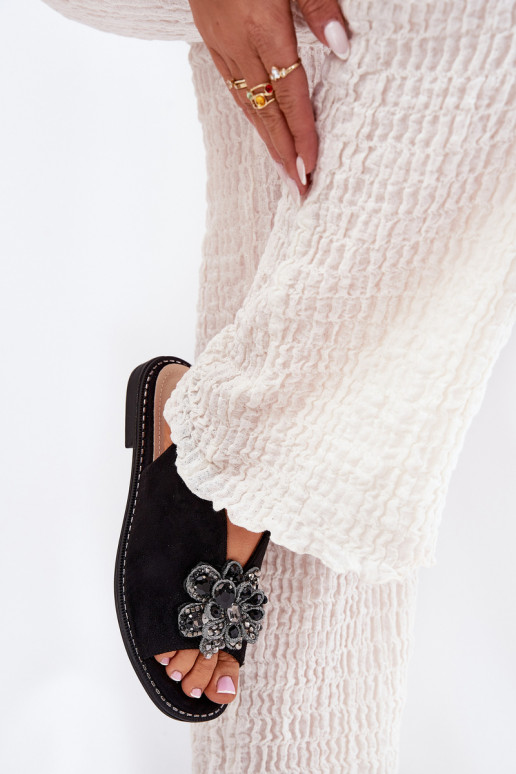 Sandálias femininas com salto largo com enfeites S.Barski KV27-001 cor preta Sandálias femininas com salto largo com enfeites S.Barski KV27-001 cor preta