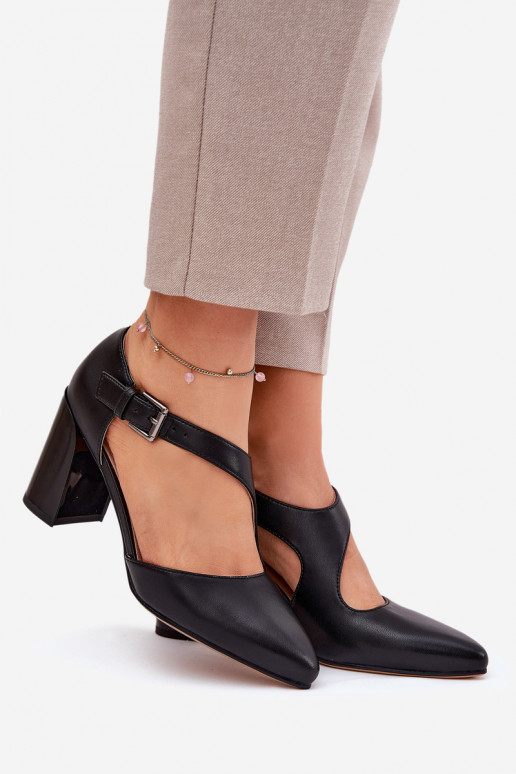 Pele Sapato com salto com fivelas Vinceza 91133 cor preta Pele Sapato com salto com fivelas Vinceza 91133 cor preta