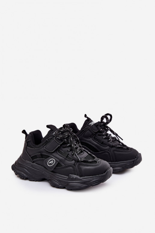 À modalo de tênis Infantil com uma plataforma cor preta Hanomess À modalo de tênis Infantil com uma plataforma cor preta Hanomess