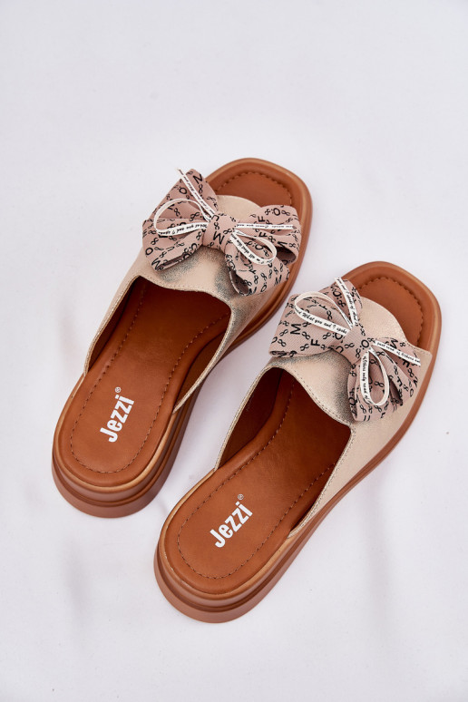 Chinelos femininos Em uma cunha com fitas cor dourada Moonzella