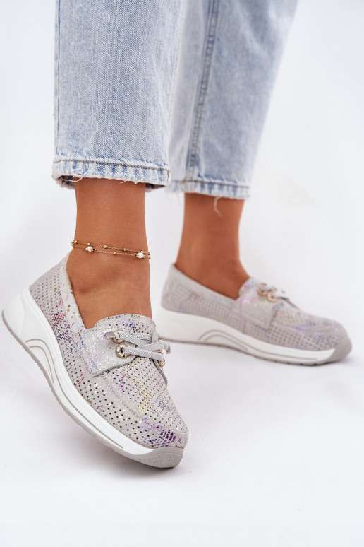 de camurça sapato Feito de couro natural com uma plataforma Artiker 56C2104 cor cinza de camurça sapato Feito de couro natural com uma plataforma Artiker 56C2104 cor cinza