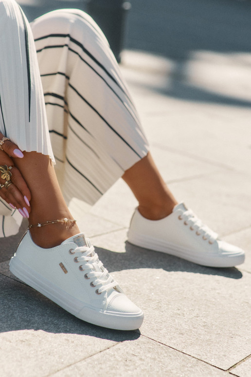 Sapatos casuais brancos femininos em couro sintético Big Star RR274748