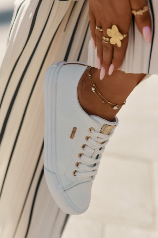 Sapatos casuais brancos femininos em couro sintético Big Star RR274748