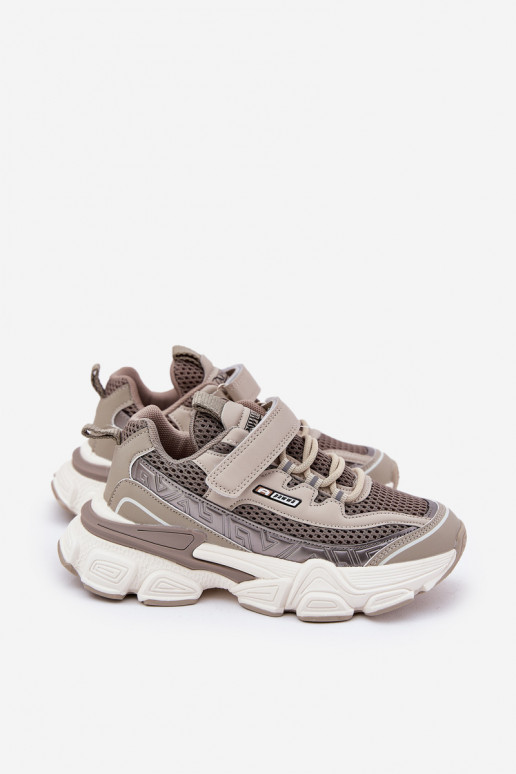 À modalo de tênis sapato Tênis infantis com fixadores adesivos cor cáqui Ronivelle À modalo de tênis sapato Tênis infantis com fixadores adesivos cor cáqui Ronivelle