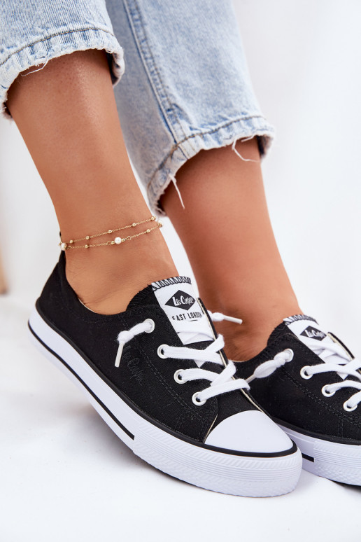 Sapatos de lazer Lee Cooper LCEM-25-02-3299L cor preta  Sapatos de lazer Lee Cooper LCEM-25-02-3299L cor preta