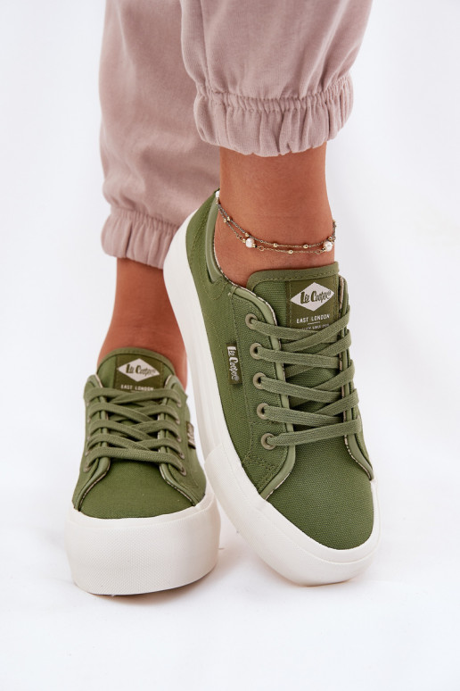 Sapatos de lazer com uma plataforma Lee Cooper LCEM-25-31-3449L cor verde Sapatos de lazer com uma plataforma Lee Cooper LCEM-25-31-3449L cor verde