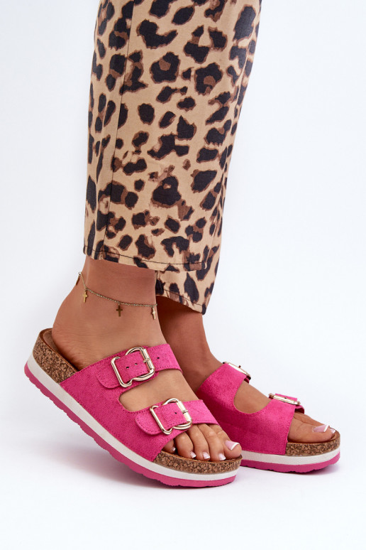 Chinelos femininos com uma plataforma com fivelas de camurça ecológicaoParae cor rosa Ursila Chinelos femininos com uma plataforma com fivelas de camurça ecológicaoParae cor rosa Ursila
