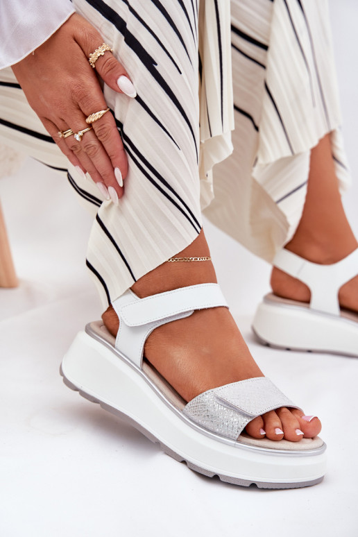 Sandálias femininas Feminino Platformie I Koturnie com fixadores adesivos S.Barski LR51-543 cor prata Sandálias femininas Feminino Platformie I Koturnie com fixadores adesivos S.Barski LR51-543 cor prata