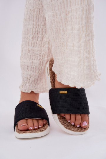 Chinelos femininos Big Star RR274A108 cor preta 2