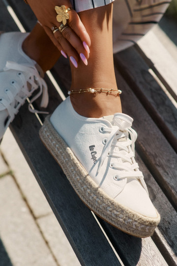 Tênis casuais com cadarços Lee Cooper LCIN-25-44-3217 brancos 2