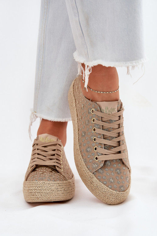 Tênis casuais estampados com plataforma Lee Cooper LCIN-25-08-3646L cor caqui Tênis casuais estampados com plataforma Lee Cooper LCIN-25-08-3646L cor caqui