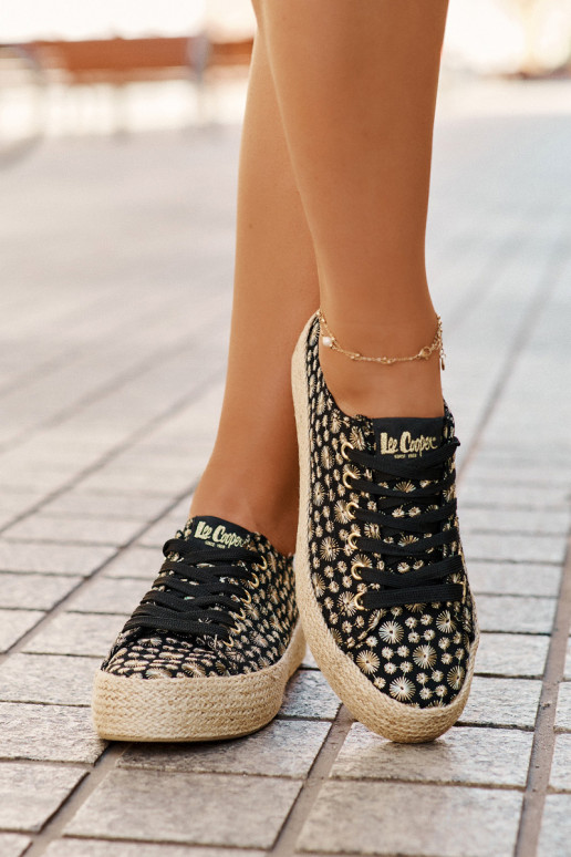 Tênis casuais estampados com plataforma Lee Cooper LCIN-25-08-3647L pretos