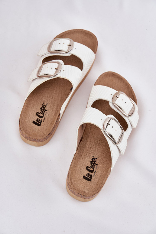 Chinelos femininos Platformie com fivelas Lee Cooper LCEM-25-35-3496L cor branca Chinelos femininos Platformie com fivelas Lee Cooper LCEM-25-35-3496L cor branca