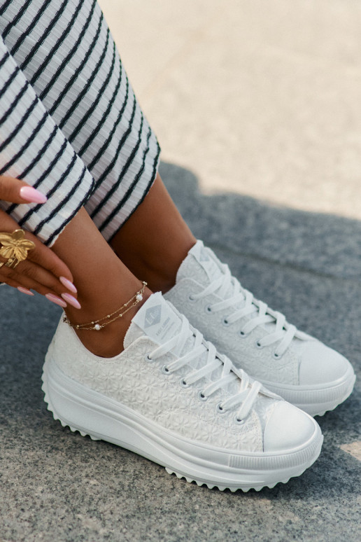 Sapatos de lazer Z Haftem com uma plataforma Lee Cooper LCEM-25-31-3465L cor branca Sapatos de lazer Z Haftem com uma plataforma Lee Cooper LCEM-25-31-3465L cor branca