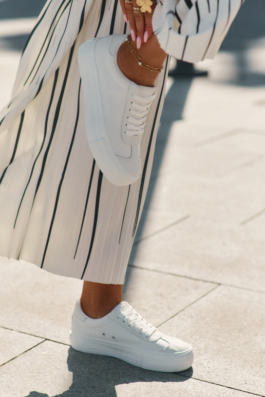 Sapatos de lazer com uma plataforma Big Star RR274337 cor branca