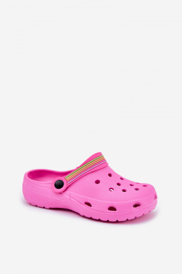 Chinelos leves Chinelos leves Infantil cor rosa Tem que serranelia