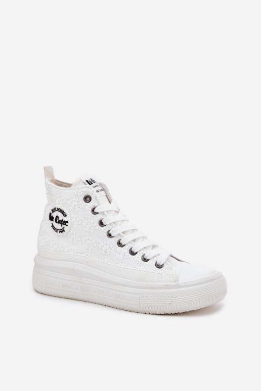 Sapatos de lazer com uma plataforma Lee Cooper LCEM-25-44-3209L Biale