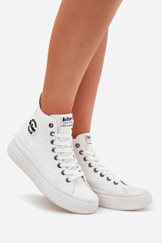 Sapatos de lazer com uma plataforma Lee Cooper LCEM-25-44-3209L Biale