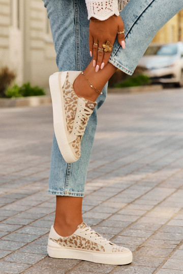 Baixo Sapatos de lazer com padrões de pele de leopardo Lee Cooper LCEM-25-02-3330L bege 2