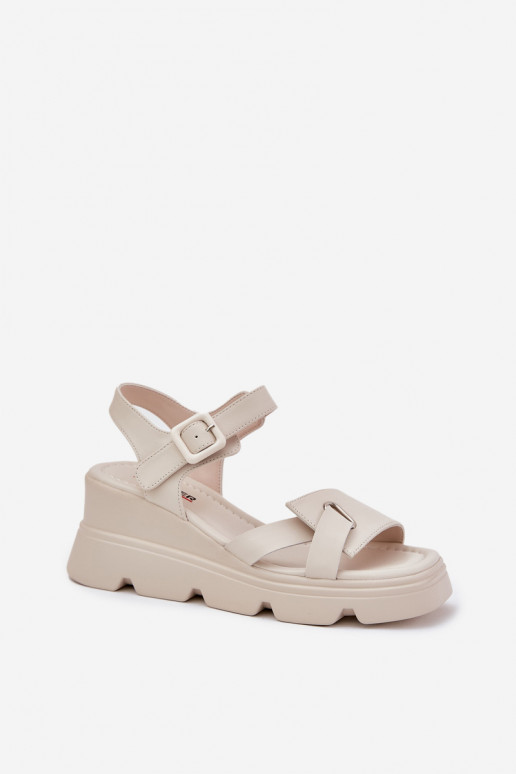 Sandálias femininas Feminino Em uma cunha Artiker 54C1624 bege